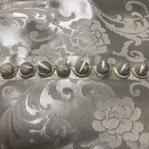 Dress - Picture 5 of 9